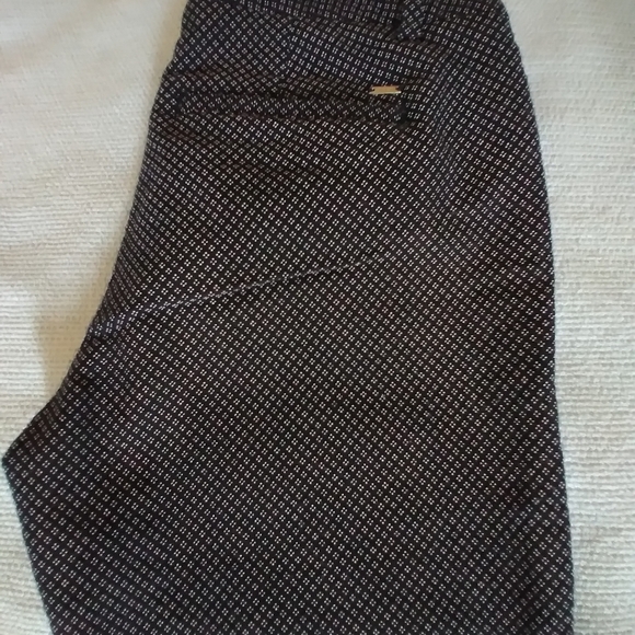 Tommy Hilfiger Cropped Pant, Size 00, Black/White - Picture 3 of 3